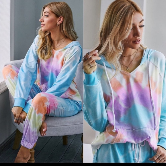 Tie die lounge set - Picture 2 of 3